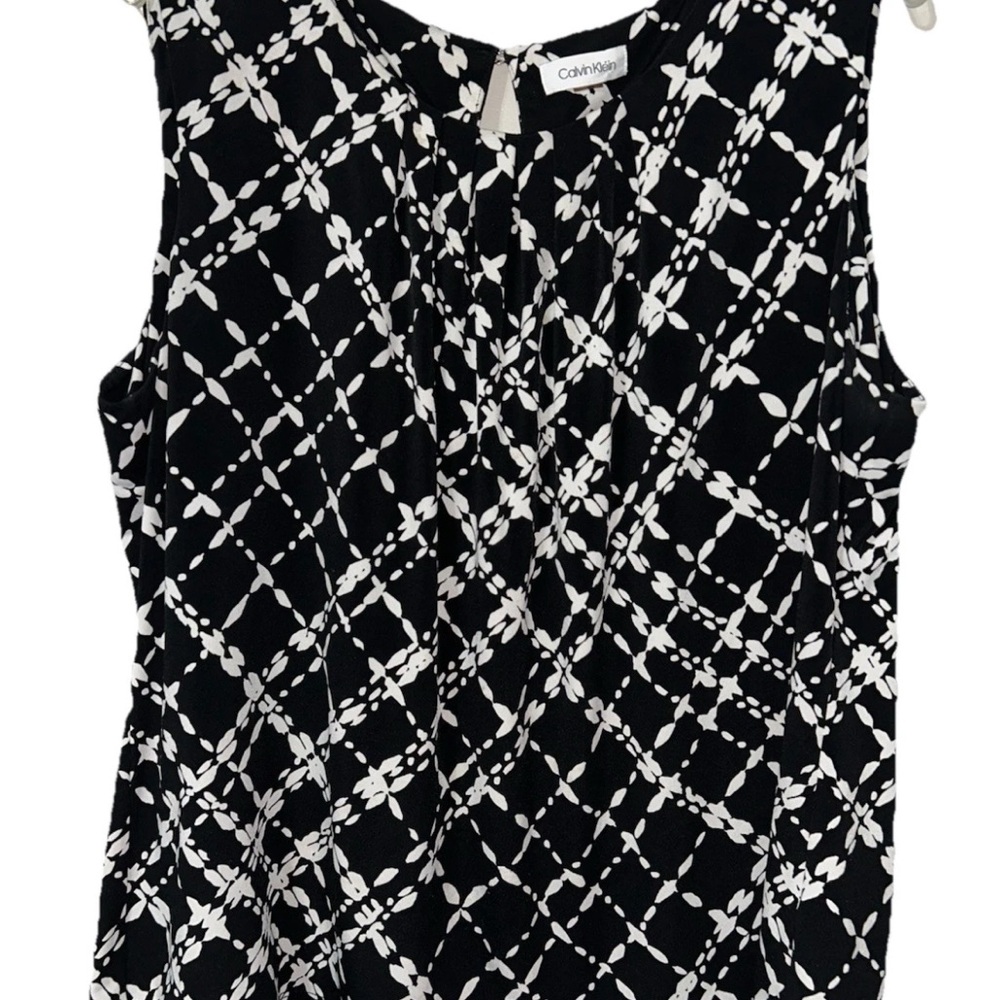 Calvin Klein Black and White Graphic Pleated Women’s Large Blouse